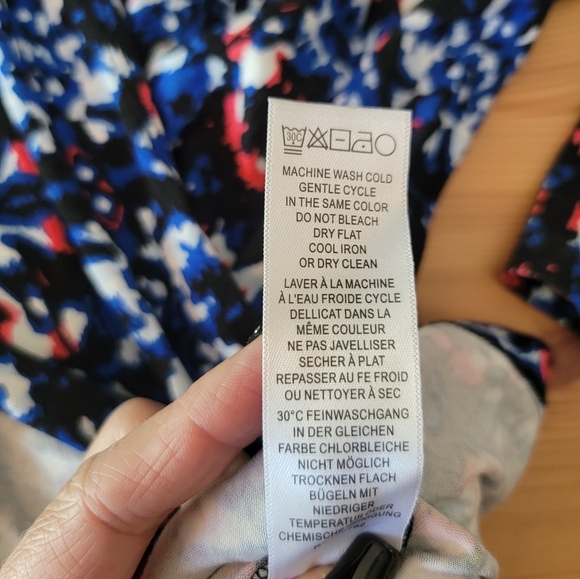 NWT Adrianna Papell Wrap Blouse ~ Large - Picture 5 of 9